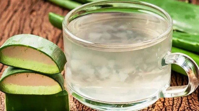 bai-viet/nha-dam-ngam-ruou-co-thoa-duoc-len-da-khong.html