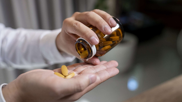 bai-viet/nhung-ai-nen-than-trong-khi-bo-sung-glucosamine.html