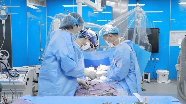 bai-viet/nhung-bien-chung-sau-mo-thong-lien-that-ma-benh-nhan-can-luu-y.html