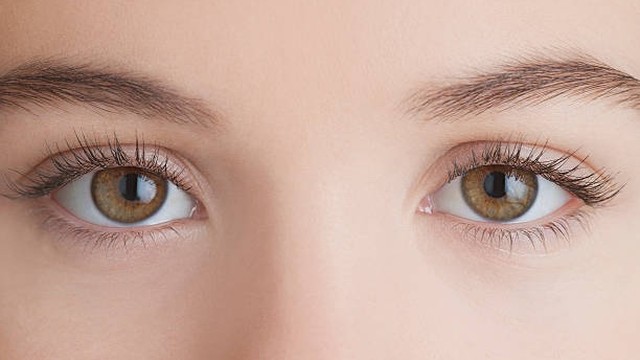 bai-viet/nhung-cach-giup-bao-ve-mat-khoi-anh-sang-xanh-ma-ban-nen-biet-60895.html