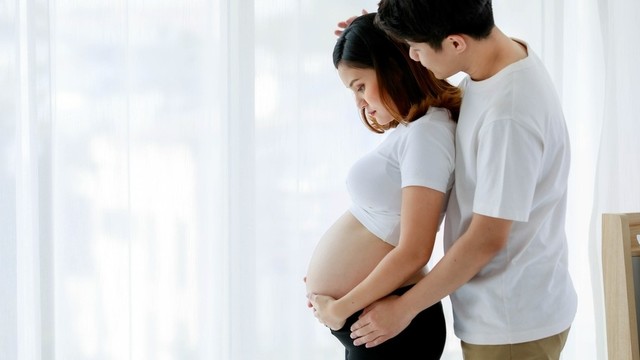 bai-viet/nhung-dau-hieu-nguy-hiem-khi-mang-thai-thang-cuoi-ma-me-bau-can-luu-y.html