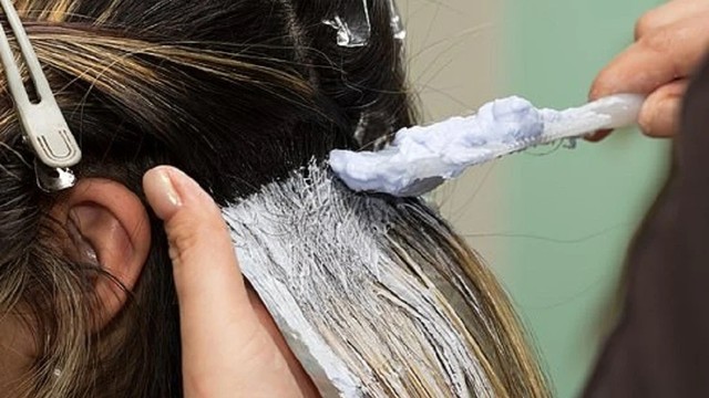 bai-viet/nhung-dieu-can-biet-ve-viec-nhuom-toc-bang-kem-danh-rang-59721.html