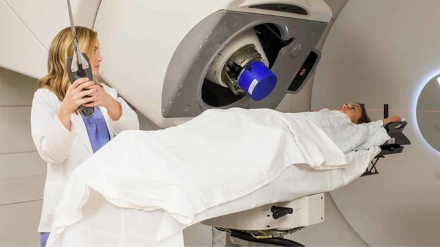 bai-viet/xa-tri-ung-thu-tuyen-tien-liet-khi-nao-can-thuc-hien-co-nhung-phuong-phap-nao.html