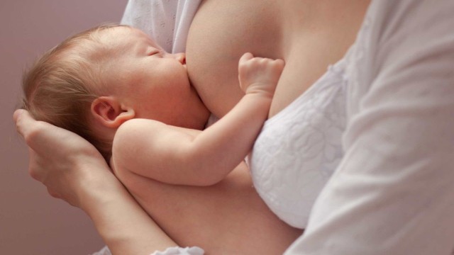 bai-viet/nhung-loai-trai-cay-gay-mat-sua-me-cho-con-bu-nen-can-nhac-khi-su-dung.html