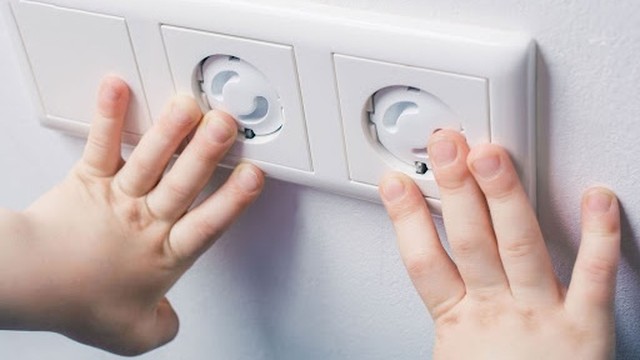 bai-viet/nhung-thong-tin-ve-cach-so-cuu-khi-bi-dien-giat-nhe-ma-ban-can-tim-hieu-52623.html