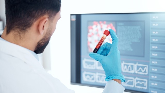 bai-viet/nhung-ung-dung-te-bao-goc-trong-y-hoc-khong-phai-ai-cung-biet.html