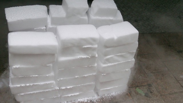 bai-viet/nuoc-da-kho-la-gi-cach-su-dung-da-kho-de-bao-quan-thuc-pham.html