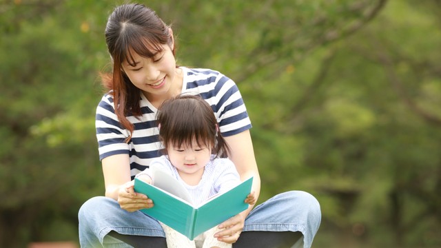 bai-viet/nuoi-duong-su-phat-trien-nao-bo-o-tre-nho-thong-qua-viec-doc-sach-cung-nhau.html