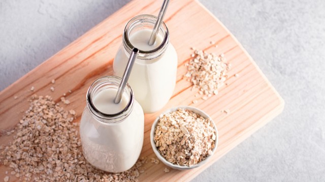 bai-viet/oat-zempic-xu-huong-uong-nuoc-yen-mach-de-giam-can-dang-gay-sot.html