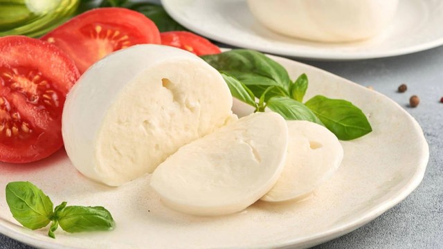 Phô mai Mozzarella: Lợi ích sức khỏe và giá trị dinh dưỡng