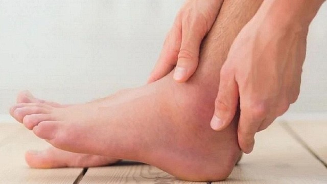 bai-viet/phuong-phap-dieu-tri-benh-mat-ca-chan.html