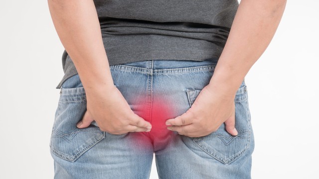 benh/khe-nut-va-lo-ro-hau-mon-truc-trang-121.html