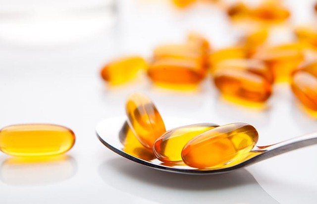 bai-viet/bat-mi-bi-quyet-tri-ran-da-bang-vitamin-e-cho-me-bau-sau-sinh-46701.html