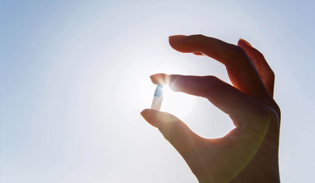 bai-viet/co-che-cua-vien-uong-chong-nang-va-nhung-uu-diem-noi-troi-62043.html