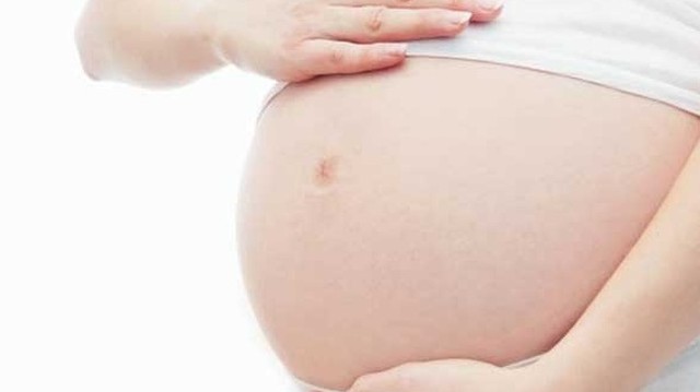 bai-viet/giai-dap-thac-mac-ba-bau-co-dung-duoc-phan-rom-khong-58616.html