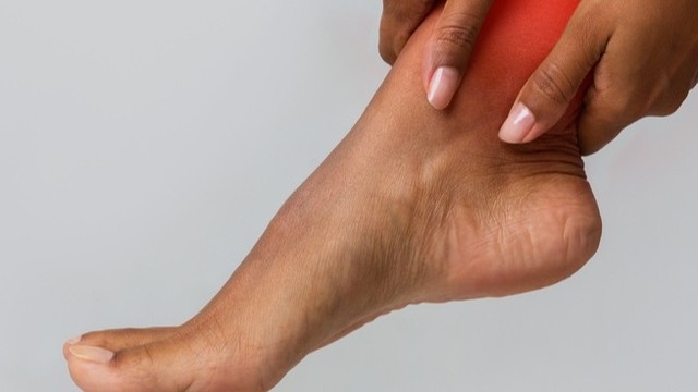 bai-viet/so-cuu-vet-thuong-o-co-chan-va-nhung-dieu-can-biet-53479.html