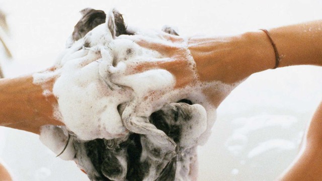 bai-viet/sodium-lauryl-sulfate-trong-dau-goi-co-an-toan-hay-khong.html