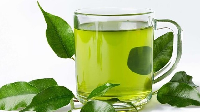 bai-viet/su-khac-nhau-giua-tra-xanh-va-tra-kho-cach-phan-biet-va-pha-tra.html