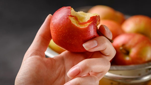 bai-viet/tai-sao-ban-nen-an-tao-moi-ngay-kham-pha-6-ly-do-bat-ngo.html