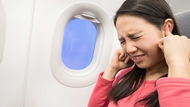 bai-viet/tai-sao-bi-u-tai-trai-khi-di-may-bay-cach-khac-phuc-hieu-qua-56018.html