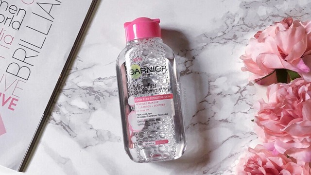 bai-viet/vi-sao-nuoc-tay-trang-garnier-hong-duoc-nhieu-nguoi-yeu-thich.html