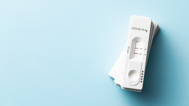 bai-viet/test-covid-2-vach-mo-la-sao-co-phai-duong-tinh-khong.html