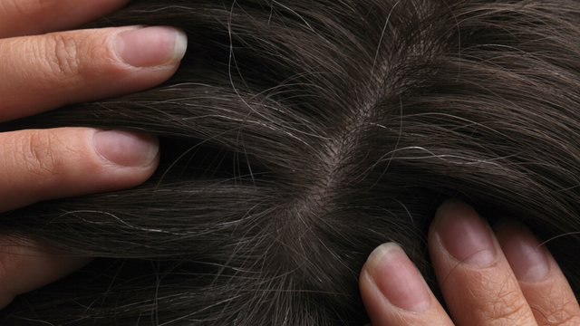 bai-viet/thoi-quen-khien-toc-bac-nhieu-hon-co-the-ban-chua-biet.html