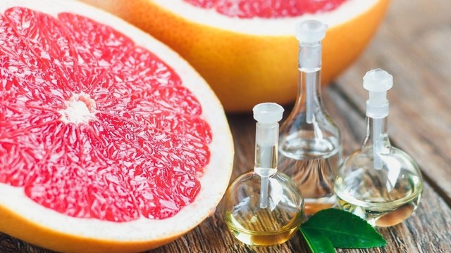 bai-viet/cach-lam-tinh-dau-buoi-tu-hat-buoi-mang-lai-nhieu-gia-tri-suc-khoe-tuyet-voi.html