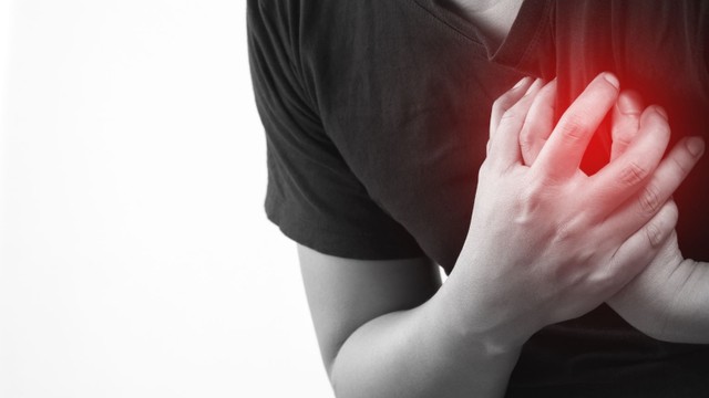 bai-viet/8-loai-thuoc-dieu-tri-dau-that-nguc-duoc-dung-pho-bien.html