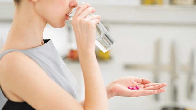 bai-viet/thuoc-valiera-uong-truoc-hay-sau-an-can-luu-y-gi-khi-su-dung.html