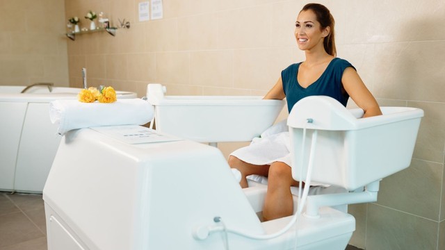 bai-viet/loi-ich-cua-phuong-phap-thuy-tri-lieu-toan-than-doi-voi-suc-khoe.html