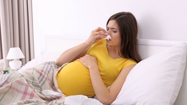 bai-viet/ba-bau-bi-chay-mau-mui-nguyen-nhan-va-cach-xu-ly-tinh-trang-nay.html