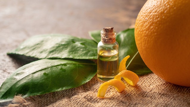 bai-viet/tinh-dau-vo-cam-va-nhung-dieu-can-biet-khi-su-dung.html