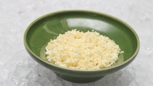 Tỏi băm để tủ lạnh được bao lâu? Cách bảo quản tỏi băm đúng chuẩn