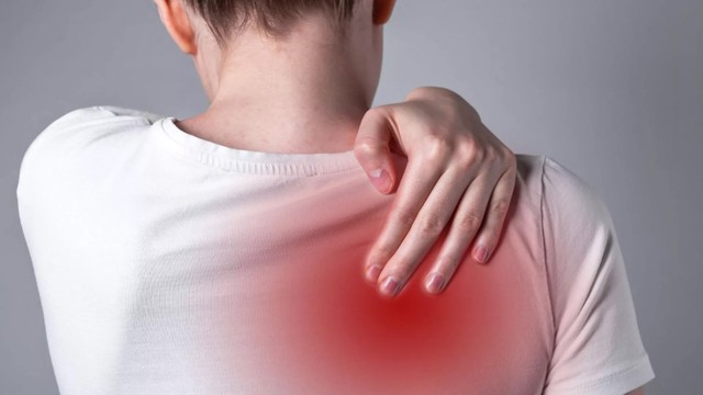 bai-viet/top-4-bai-tap-dau-lung-tren-don-gian-cai-thien-con-dau-nhuc.html