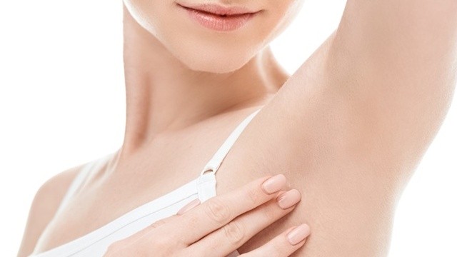 bai-viet/top-5-cach-tri-tham-nach-bang-phan-rom-58607.html