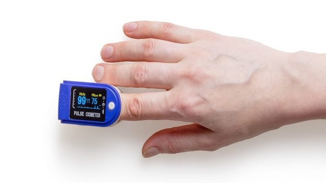 bai-viet/top-7-may-do-spo2-cam-tay-duoc-ua-chuong-hien-nay-60577.html