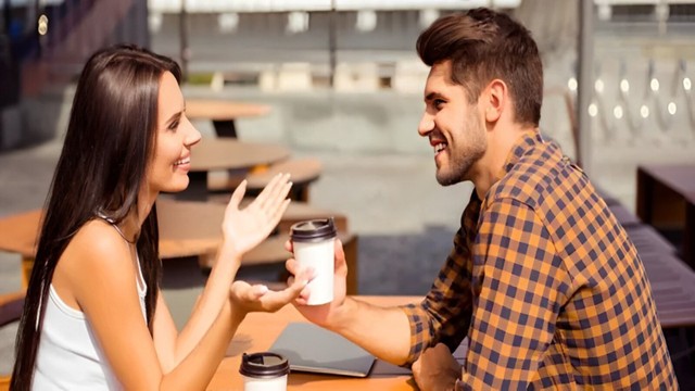 bai-viet/tra-loi-nhu-the-nao-khi-duoc-to-tinh-mot-so-goi-y-danh-cho-ca-nam-va-nu.html