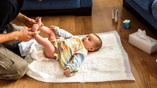 bai-viet/tre-2-thang-tuoi-7-ngay-khong-di-ngoai-co-sao-khong.html