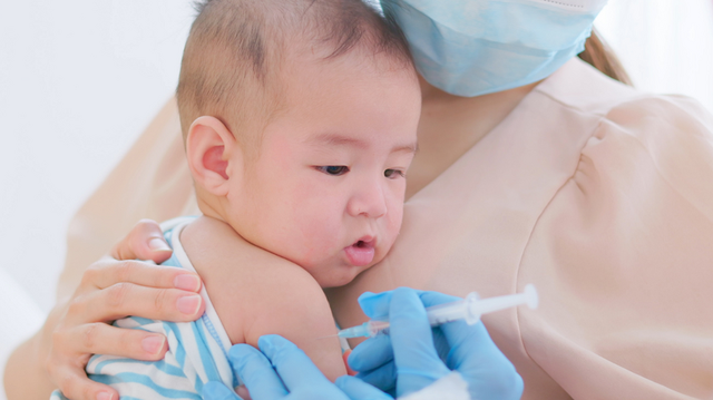 bai-viet/tre-4-thang-tuoi-co-tiem-phong-lao-duoc-khong.html