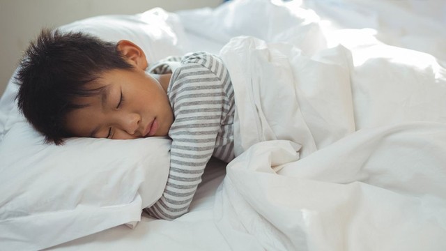 bai-viet/tre-4-tuoi-ngu-hay-giat-minh-khoc-thet-co-dang-lo-khong.html