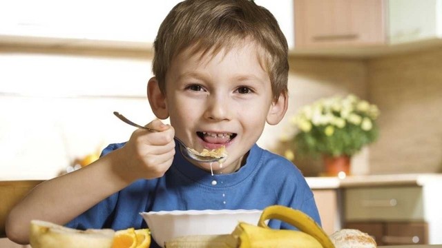 bai-viet/tre-bao-nhieu-tuoi-thi-nen-cho-an-yen-sao-57835.html