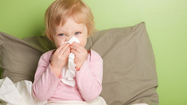 bai-viet/tre-bi-do-ghen-mat-va-chay-nuoc-mui-nguyen-nhan-va-cach-dieu-tri.html