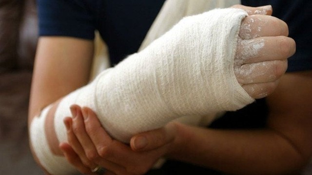 bai-viet/tre-bo-bot-bi-ngua-phai-lam-sao.html