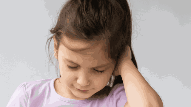 bai-viet/tre-keu-dau-tai-phai-lam-sao-nhung-dieu-bo-me-can-luu-y.html