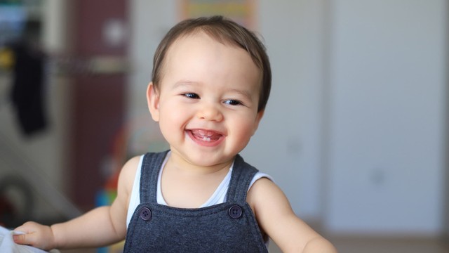 bai-viet/khi-nao-tre-moc-rang-cua-tren-cach-cham-soc-rang-cho-be-khi-bat-dau-moc-rang.html