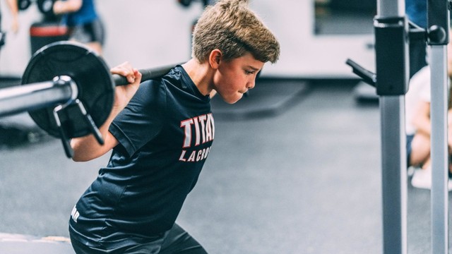 bai-viet/tre-moi-14-tuoi-co-nen-tap-gym-khong.html