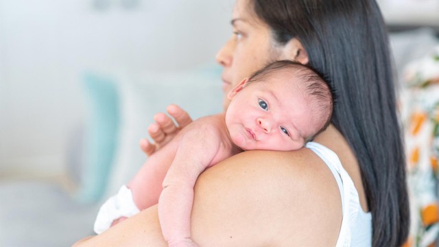 bai-viet/tre-so-sinh-bi-nac-co-nguy-hiem-khong-cac-bien-phap-xu-ly-nhanh.html