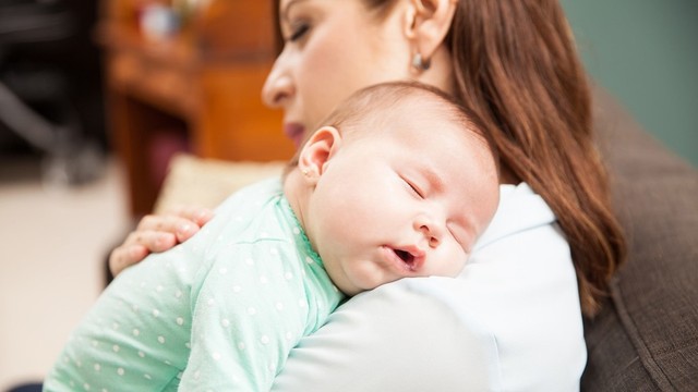 bai-viet/tre-so-sinh-ngu-khong-sau-giac-do-dau-lam-sao-cai-thien.html