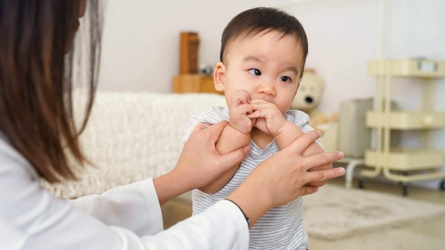 bai-viet/tre-tu-ky-hay-can-nguyen-nhan-va-cach-giup-tre-dieu-chinh.html